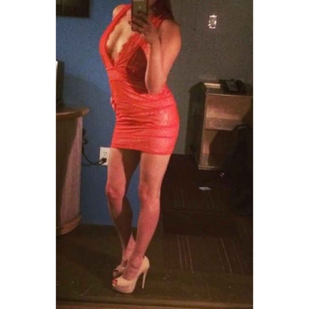 Orange lace Bebe dress size small!
